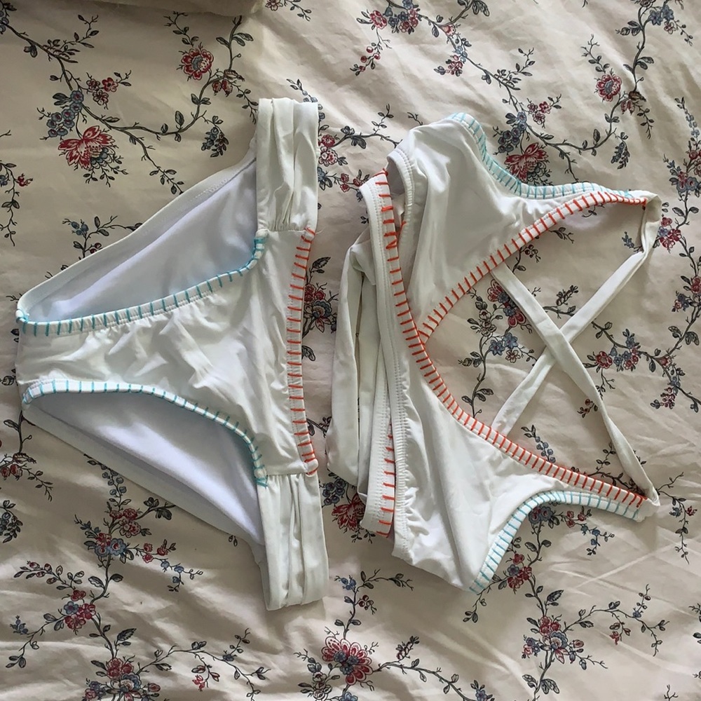 Women’s M Lucky Brand racer back bikini